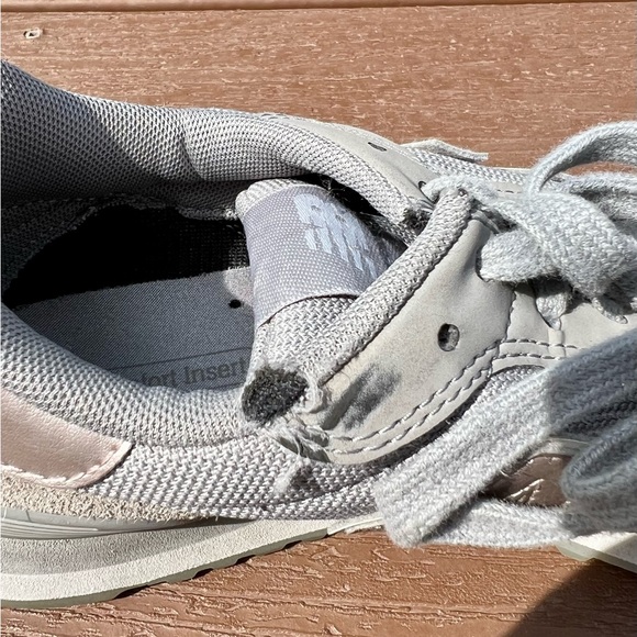 New Balance 515 Grey and Rose Gold Size 8 - Picture 4 of 4